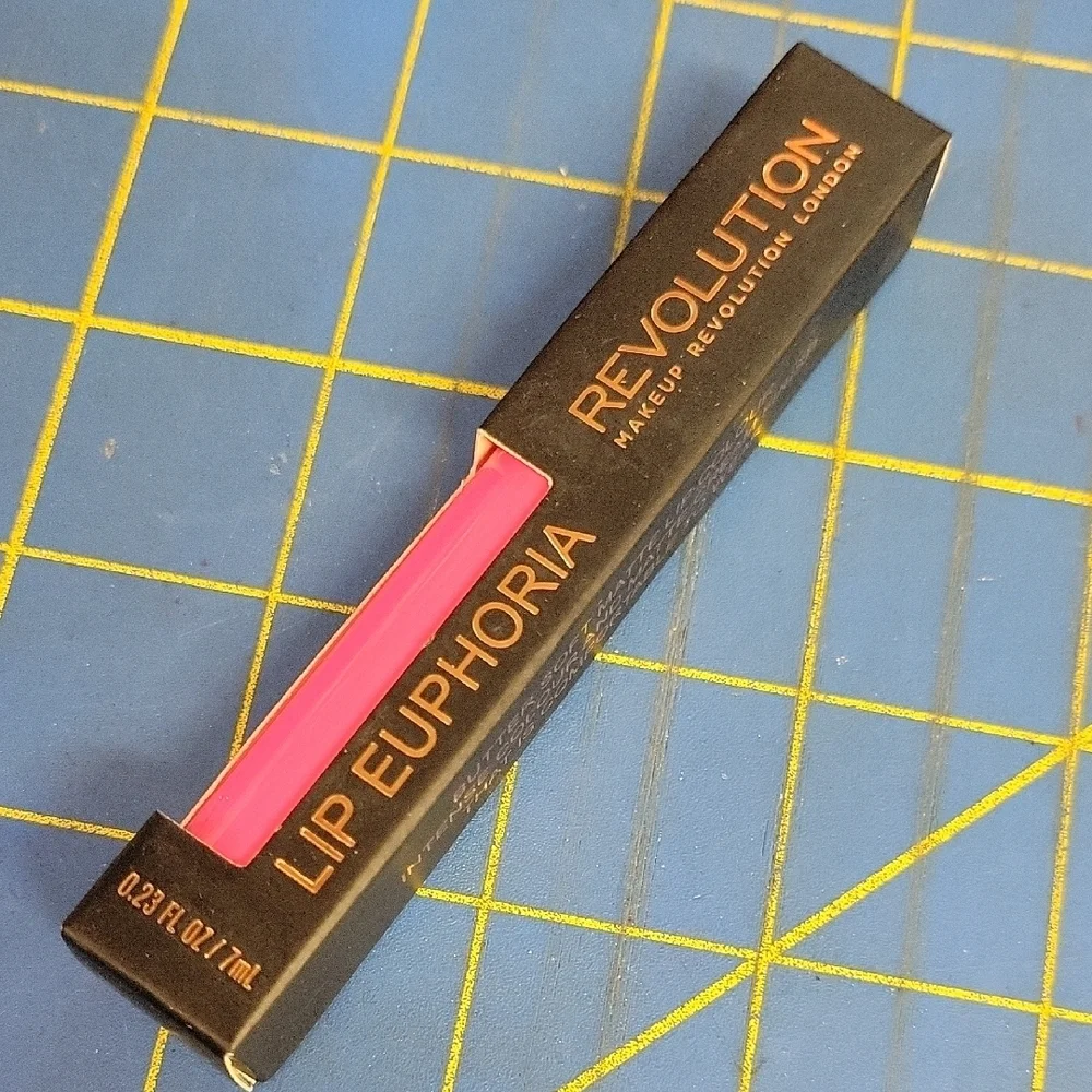 Revolution Lip Euphoria - Destiny Pink 7ml New